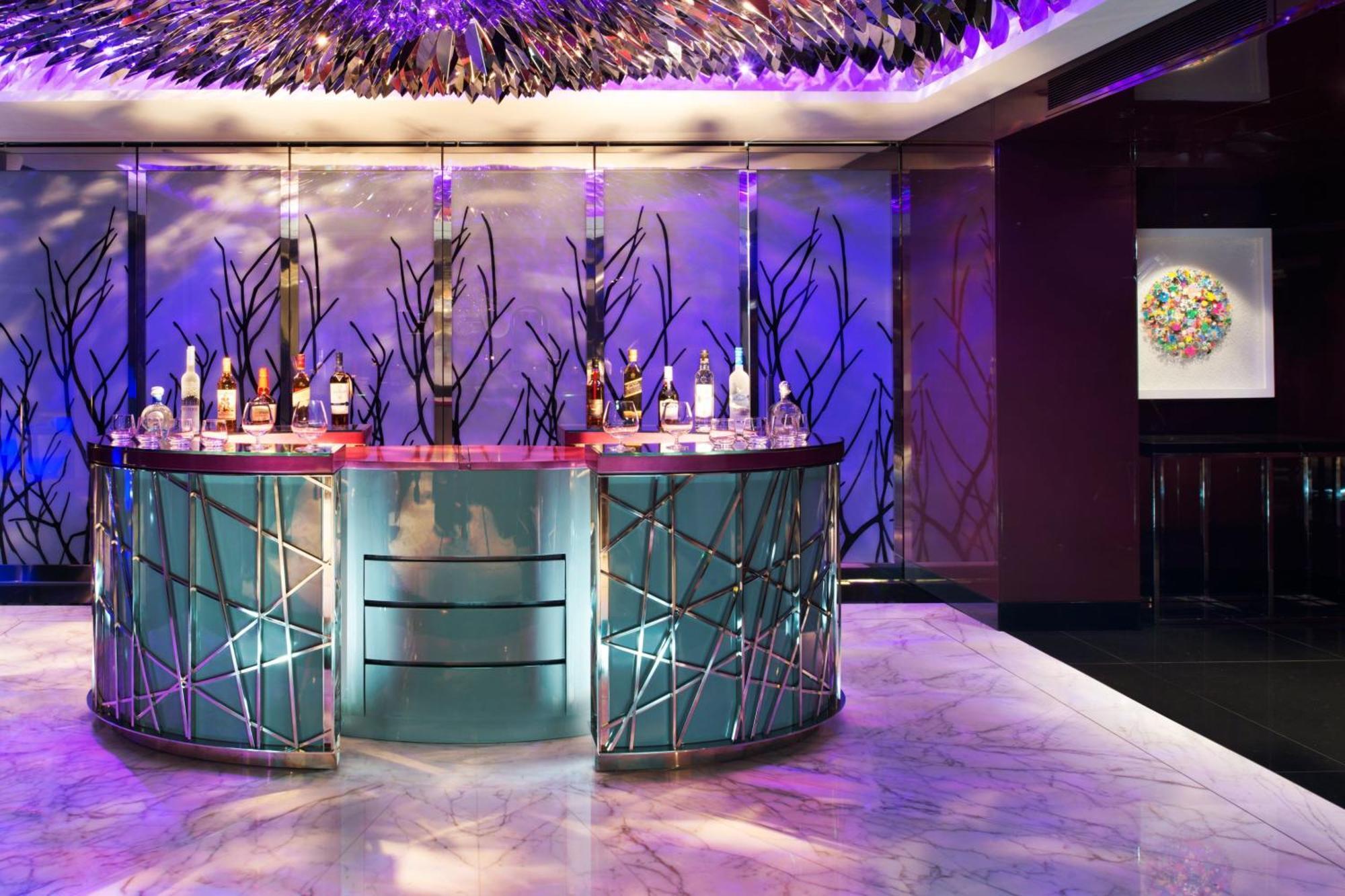W Singapore - Sentosa Cove Ngoại thất bức ảnh The bar at the nightclub